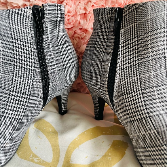 Booties - Picture 6 of 16